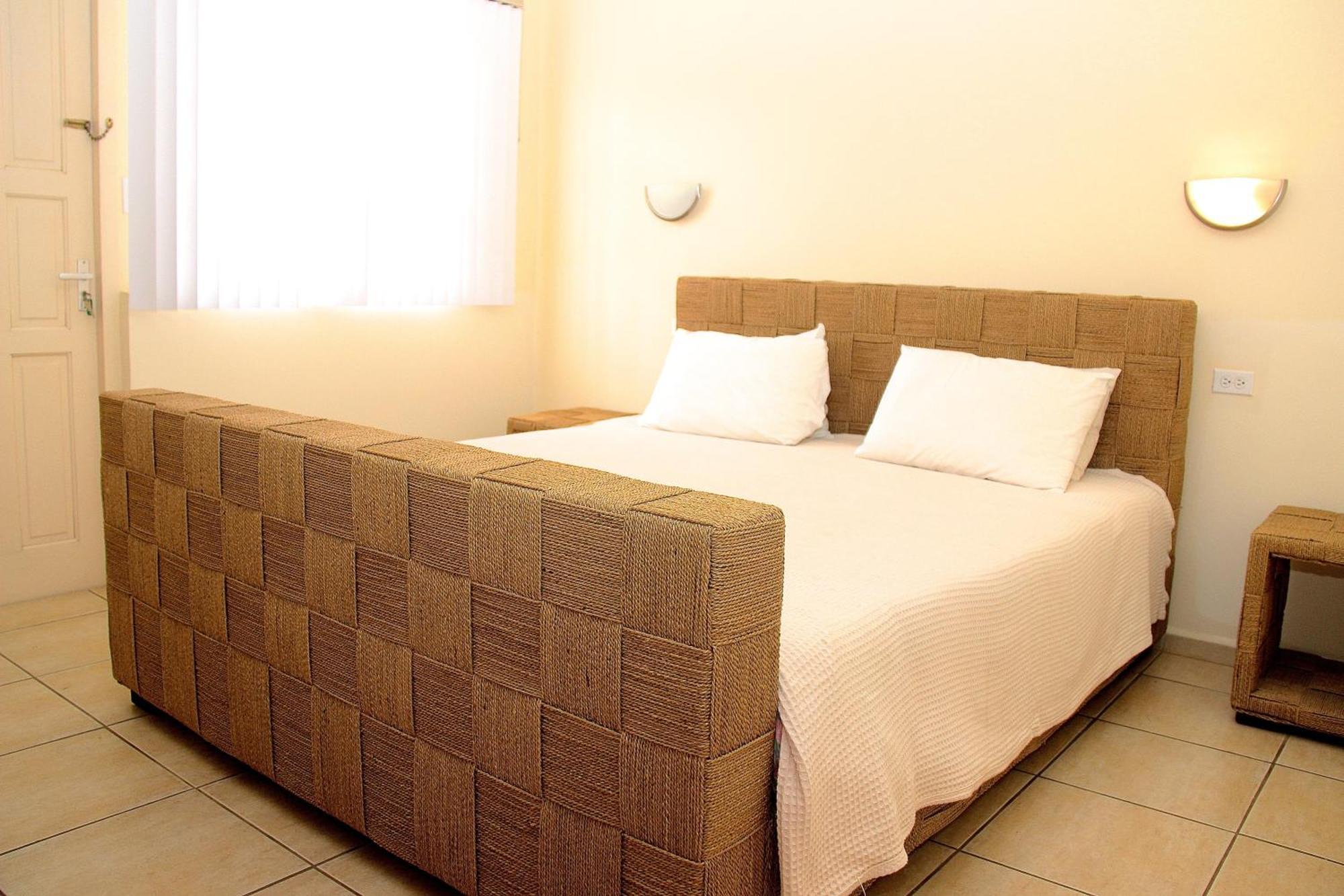 Camacuri Apartments Oranjestad Cameră foto